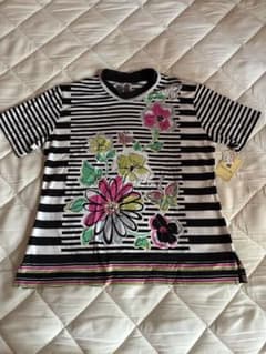 PLUS ONE ストライプ花柄半袖Tシャツのサムネイル