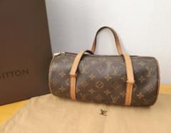 ルイヴィトン　Louis Vuitton　モノグラム　パピヨン26のサムネイル