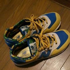 ニューバラランススニーカーのサムネイル