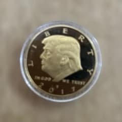 Donald Trump 記念メダル 2017のサムネイル