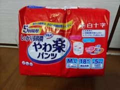 【複数個購入可】やわ楽パンツ M-L 18枚入のサムネイル
