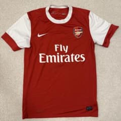 【現地イギリス購入】正規品 セスク ファブレガス　ユニフォーム　Nike M Nike Arsenal セスク・ファブレガス シャツ S - メルカリ