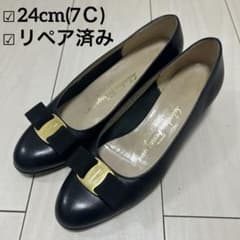 Salvatore Ferragamo 黒 リボン フラットパンプス　7Ｃのサムネイル