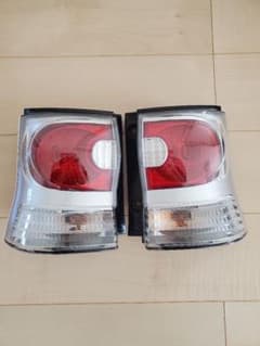 タントカスタム　L375S　テール　ライトのサムネイル