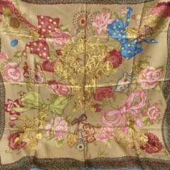 CHRISTIAN LACROIX クリスチャンラクロワ スカーフ CHRISTIAN LACROIX スカーフ クリスチャンラクロワ シルク 花柄 - メルカリ