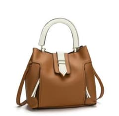 新品未使用バッグのサムネイル