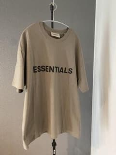 エッセンシャルズ 3DシリコンアップリケボクシーTシャツのサムネイル