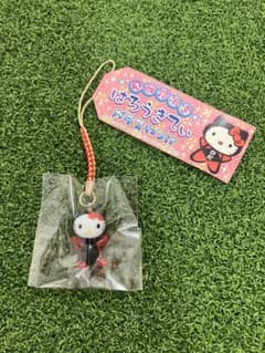 【レア】ハローキティ 飛騨限定 ガラス根付 ストラップのサムネイル