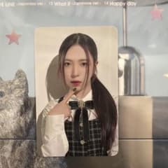 NiziUマヤ会場限定フォトカード CD特典トレカ - メルカリ