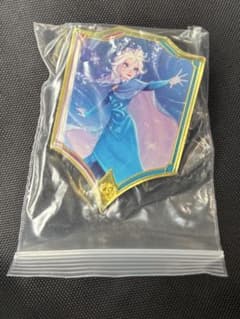 ロルカナ ピンバッジ エルサ - メルカリ