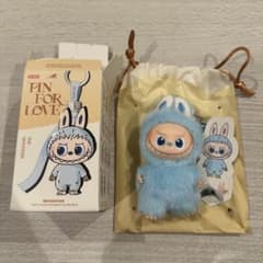 POPMART イニシャルラブブ【K】のサムネイル