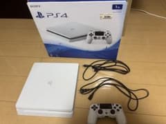 SONY PS4 本体 1TB ホワイトのサムネイル