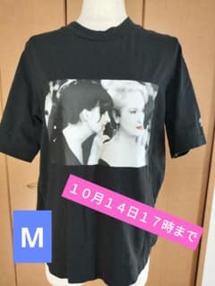 UNIQLO　ユニクロ　映画『プラダを着た悪魔』Tシャツ M