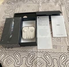 Apple iPhone5 空箱　イヤホン未使用　Appleステッカー 他のサムネイル