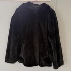 フェイクファー フード付きジャケット ブラック ZARA BASIC Mのサムネイル