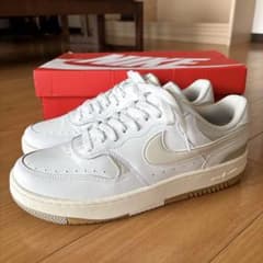 【美品】NIKE WMNS GAMMA FORCEナイキウィメンズガンマフォース