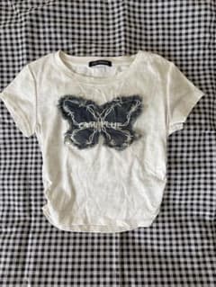 SPRAY PREMIUM 蝶々モチーフ 半袖Tシャツのサムネイル