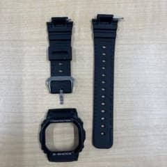 G-SHOCK DW5600E 交換用ベルト 純正未使用　おまけ中古ベゼルのサムネイル