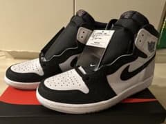 NIKE AIR JORDAN 1 RETRO HIGH OG グレーホワイトのサムネイル