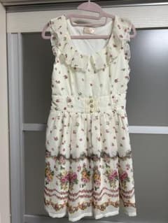 【Penderie】花柄ノースリーブワンピースのサムネイル