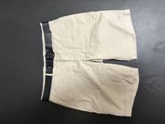 Calvin Klein ショートパンツ ベージュのサムネイル