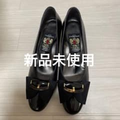 新品　ミハマ　リボン　黒 パンプス　24.5のサムネイル