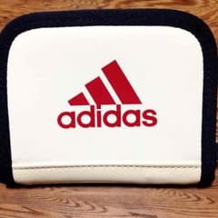 adidas 財布のサムネイル