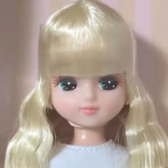 2020年神戸三宮BASICモデル リカちゃんV2 リカちゃんキャッスル 新品