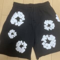 DENIM TEARS ブラック ショートパンツ Mのサムネイル