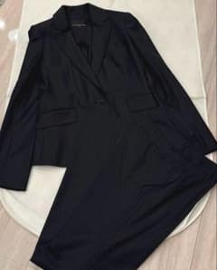 エムプルミエ　ネイビー　ストライプ　パンツスーツ　38