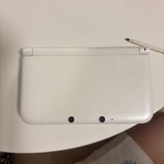 ニンテンドー3DS LL ホワイト 本体のサムネイル