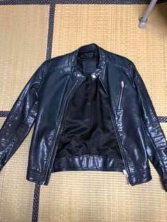 ZARAのレザーのサムネイル