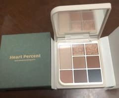新品未使用　Heart Percent ハートパーセント　アイシャドウ02のサムネイル