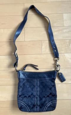 Coach ショルダーバッグ 黒のサムネイル