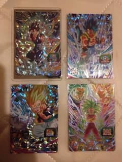 ドラゴンボールヒーローズ　4枚まとめ売りのサムネイル
