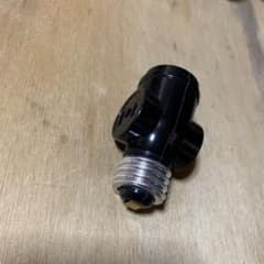 E26/E27 照明器具用ソケット コンセント増設タイプのサムネイル