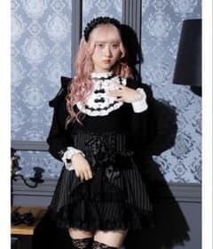 NOEMIE ゴシックローズヨークオープンショルダーカットソーのサムネイル