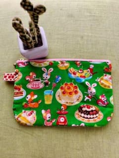 ハンドメイド　ポーチ、ペンケースのサムネイル