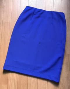 【美品】BEAMSタイトスカートのサムネイル