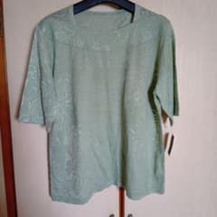 Nanpu JAPANESQUE 半袖Tシャツ 花柄 グリーン　フリ−サイズのサムネイル