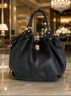 Louis Vuitton マヒナ ショルダーバッグのサムネイル