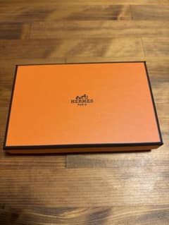 HERMES エルメス 空箱 ギフトボックスのサムネイル