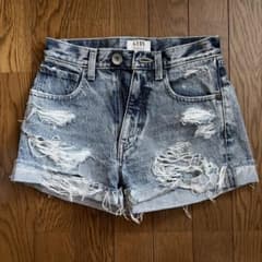GYDA デニムショートパンツ ダメージ加工のサムネイル