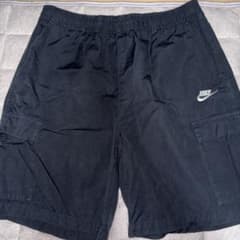 NIKE ハーフカーゴパンツ　ブラックのサムネイル