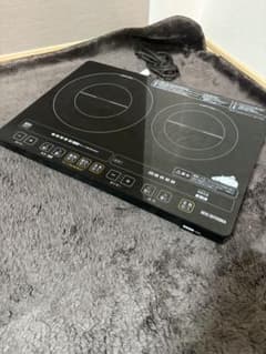 アイリスオーヤマ IHクッキングヒーター 2口IHC-W2S-B - メルカリ