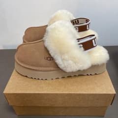 UGG レディース ファンケット 厚底 クロッグ 25cm - メルカリ