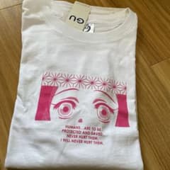 鬼滅の刃　ネズコTシャツのサムネイル