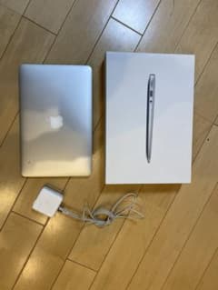 APPLE MacBook Air MACBOOK AIR MD711J/Aのサムネイル