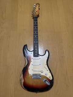 レリック加工 ストラトキャスター ヴィンテージ風加工 - メルカリ