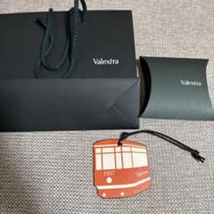 【新品未使用】Valextra トラムチャーム オレンジ 箱付き